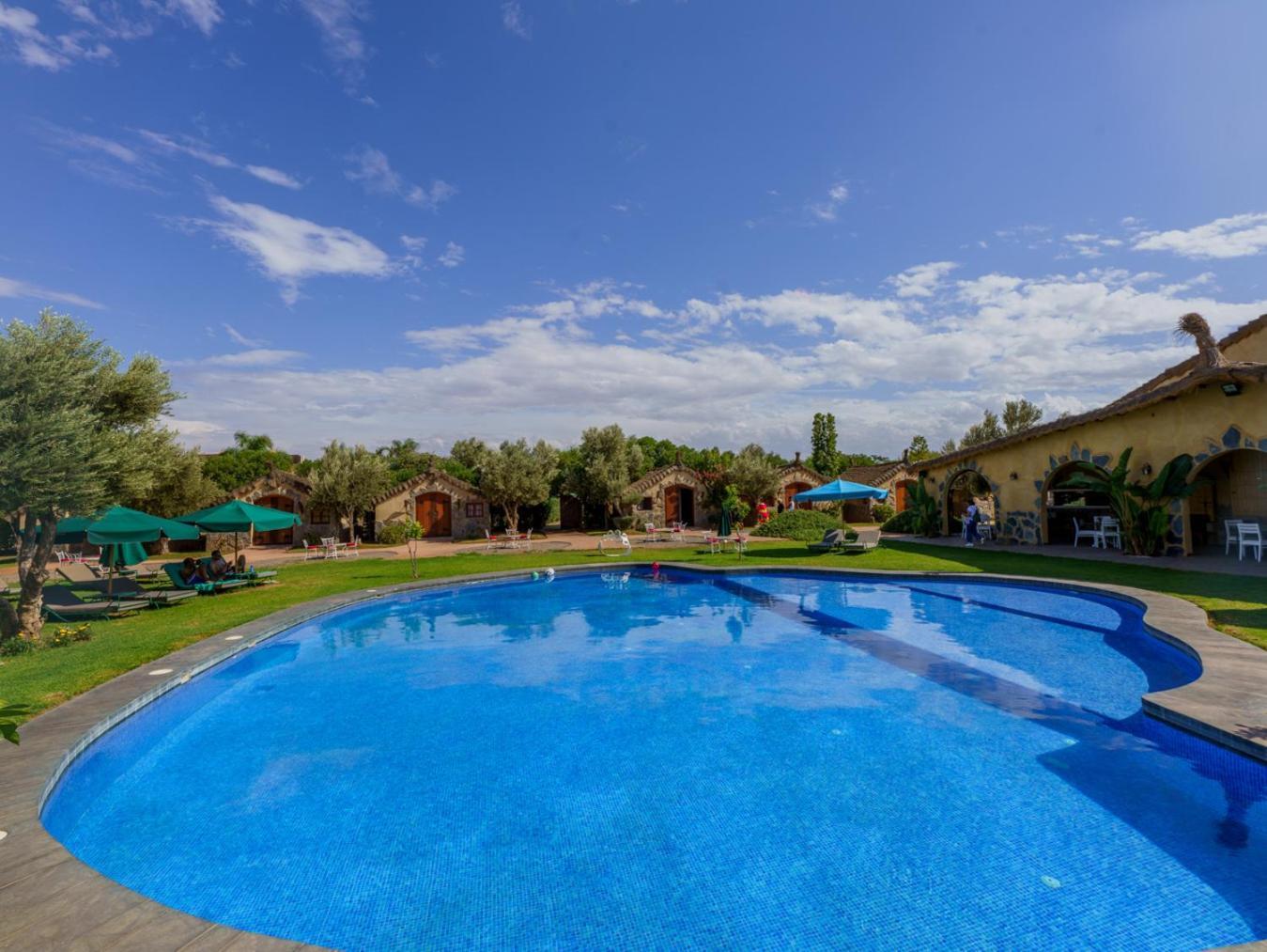 Villa Marco Au Jardin Des Senteurs El Ain ภายนอก รูปภาพ
