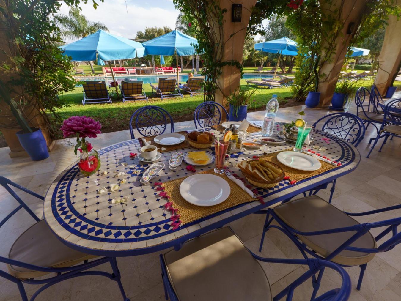Villa Marco Au Jardin Des Senteurs El Ain ภายนอก รูปภาพ