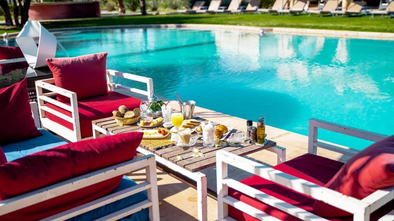 Villa Marco Au Jardin Des Senteurs El Ain ภายนอก รูปภาพ