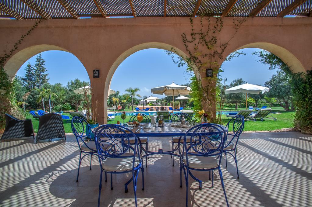 Villa Marco Au Jardin Des Senteurs El Ain ภายนอก รูปภาพ