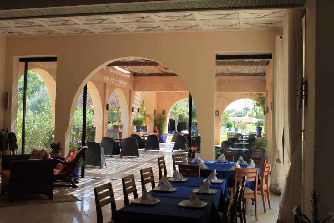 Villa Marco Au Jardin Des Senteurs El Ain ภายนอก รูปภาพ